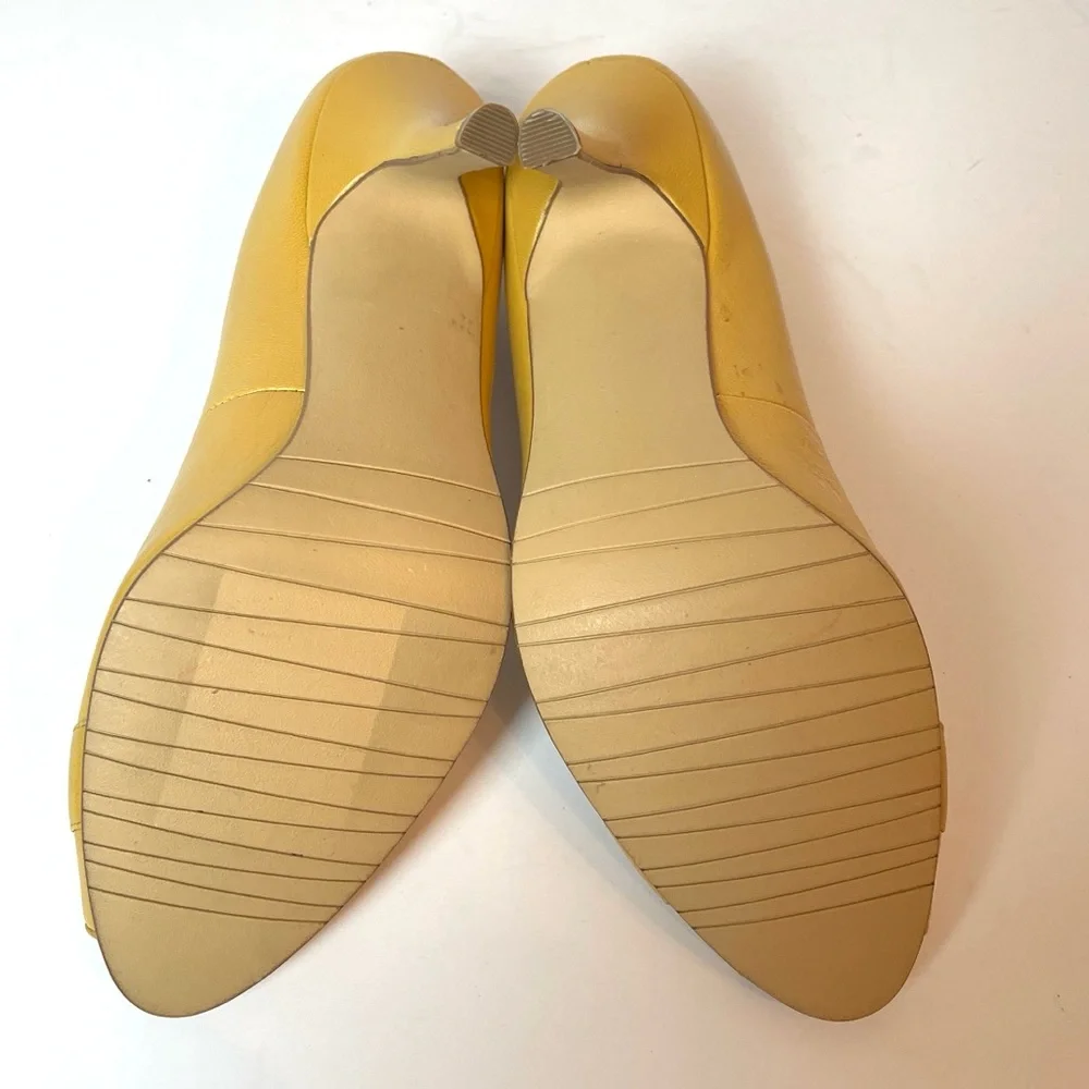 KAREN SCOTT BUCKLE DETAIL PEEP TOE HEELS